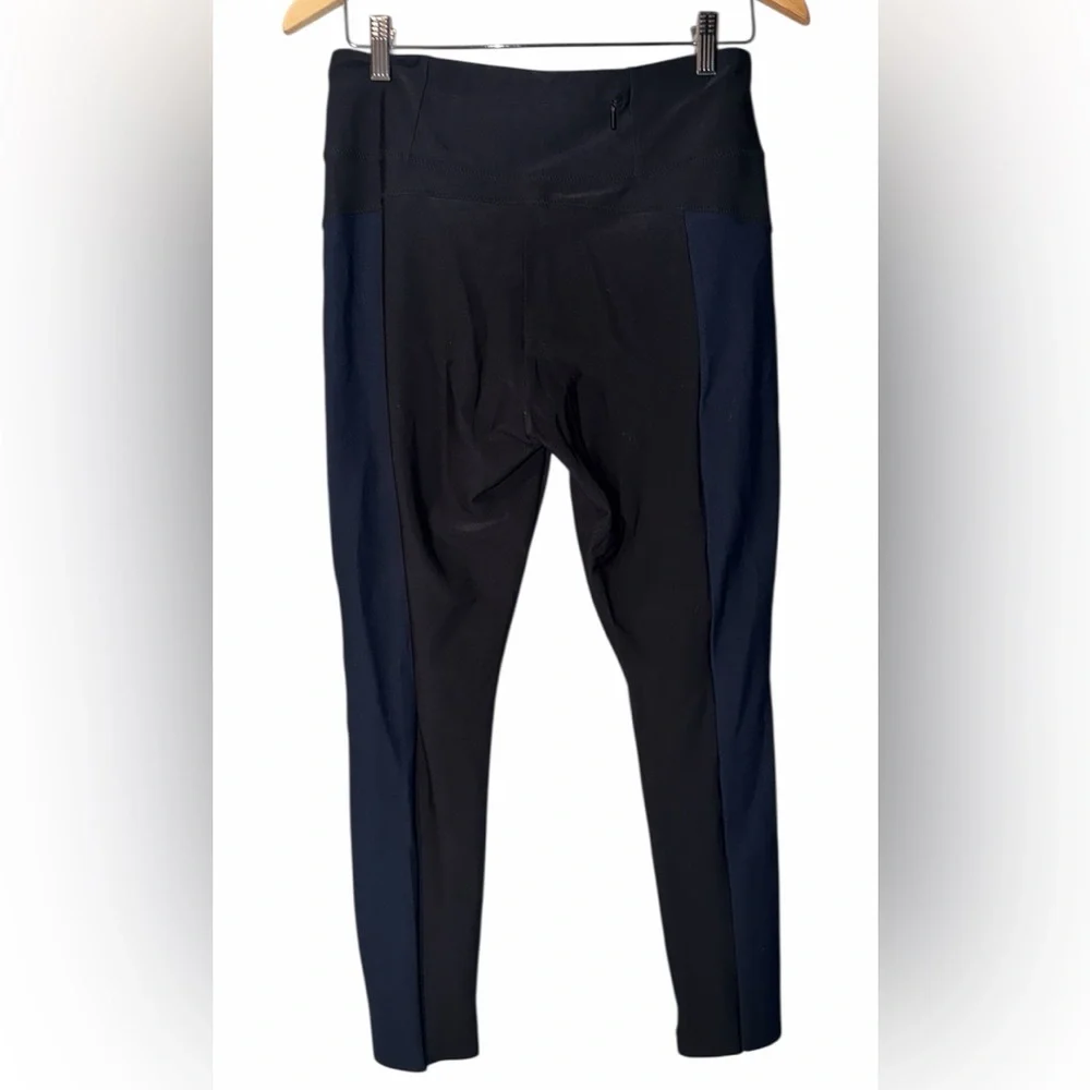 Athleta stellar two